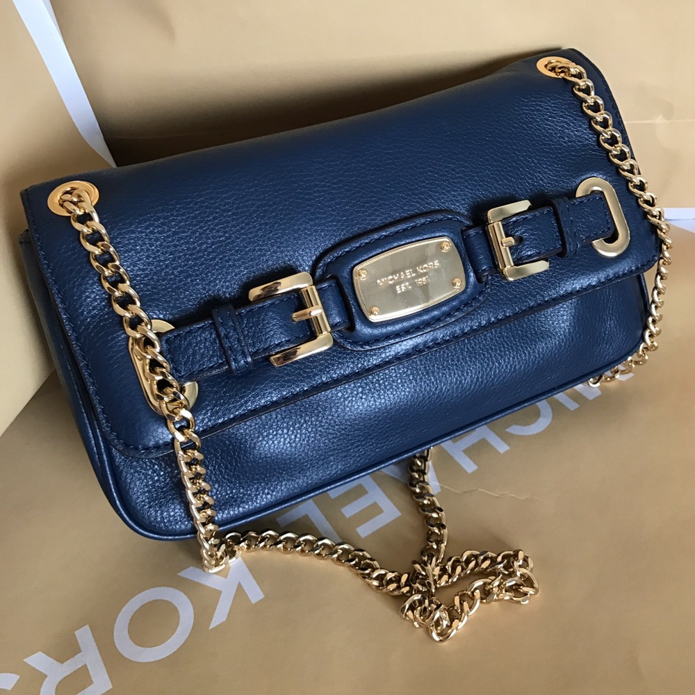 💙Michael Kors Shoulder bag or Crossbody 💙